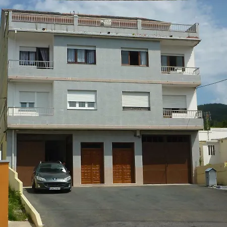 アパート Piso Con Vistas A La Ria De Viveiro Cillero